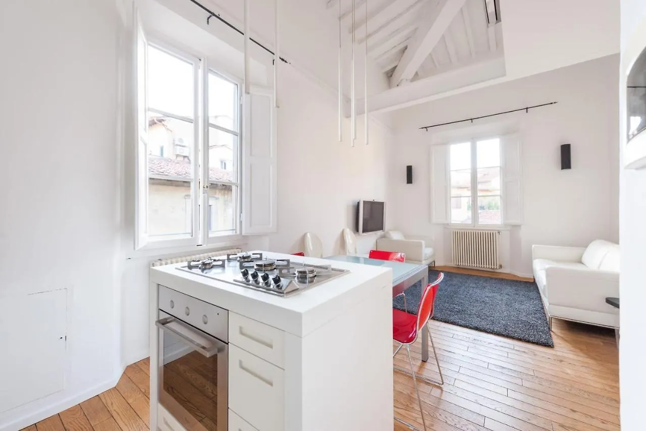Apartment Duomo Florence Loft Perfect For Couples! Hosted By Sweetstay